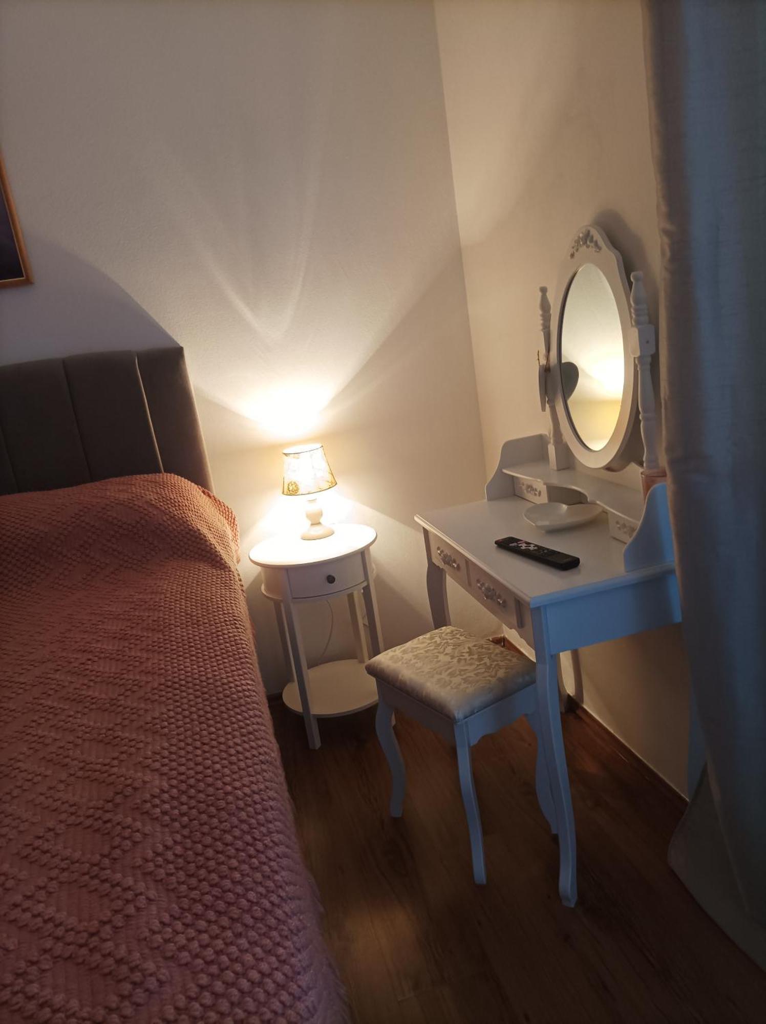 Apartman Grgic Makarska Ngoại thất bức ảnh